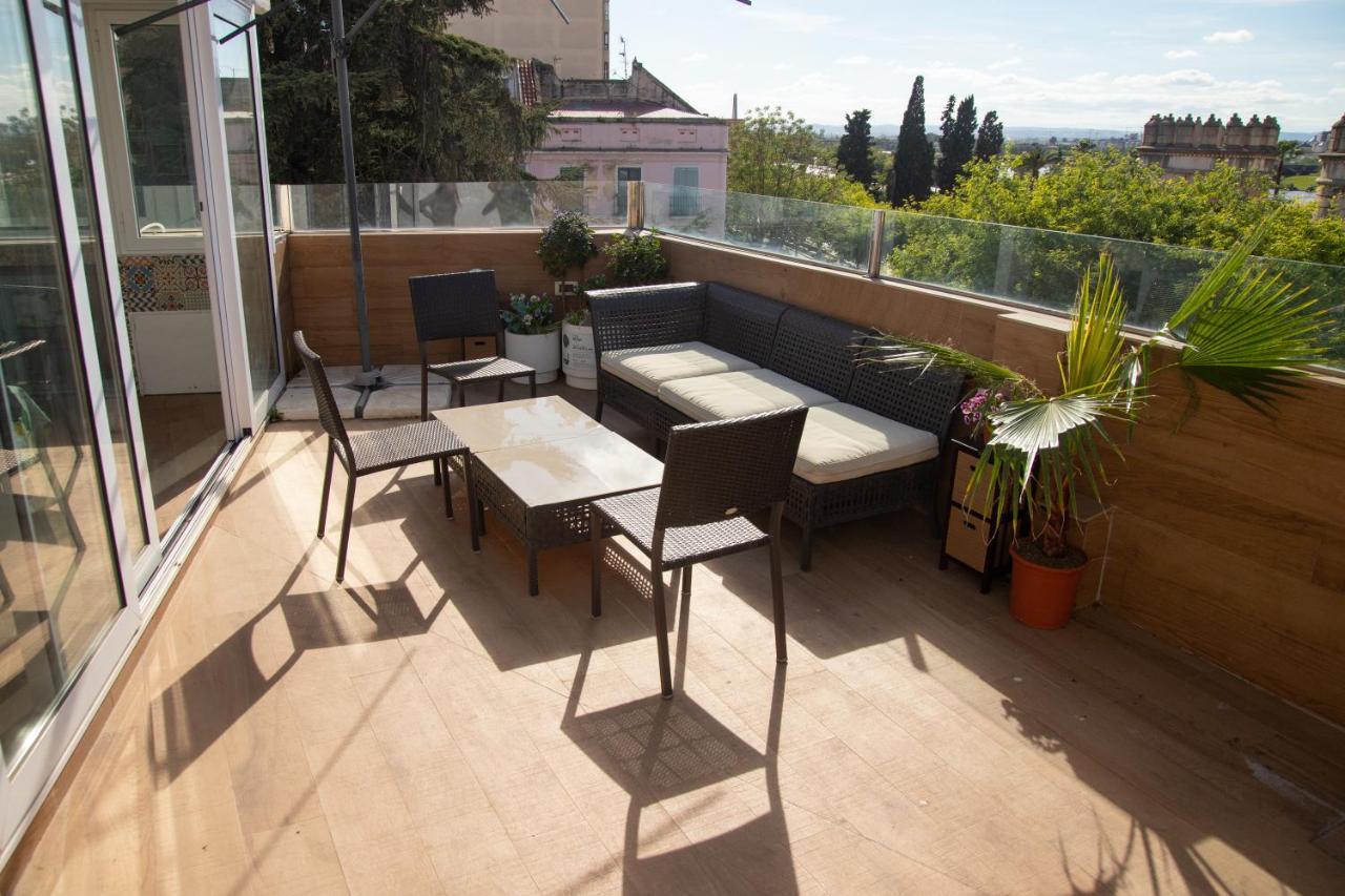 Alojamientos Puerta Palma Con Vistas Y Parking Badajoz Bagian luar foto